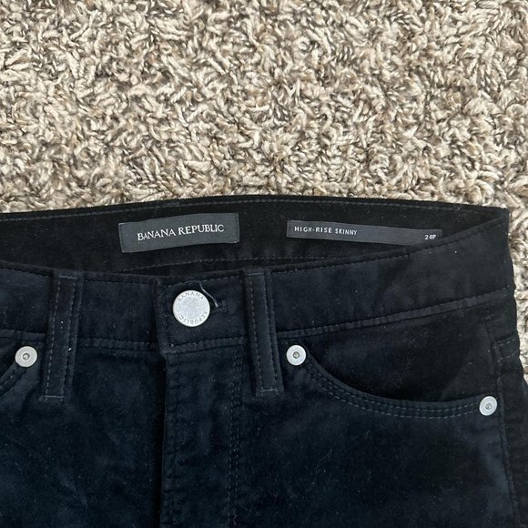 Banana Republic Petite High-Rise Skinny Velvet Pant in Black Size W24P - Picture 3 of 4